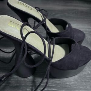 Brown Ego Platforms